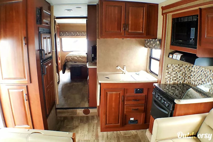 Inside Forest River RV Rental Hawaii Inside Forest River RV Rental Hawaii