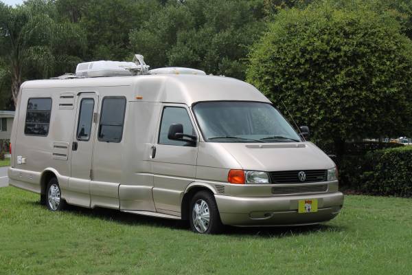 1999 Winnebago Rialta