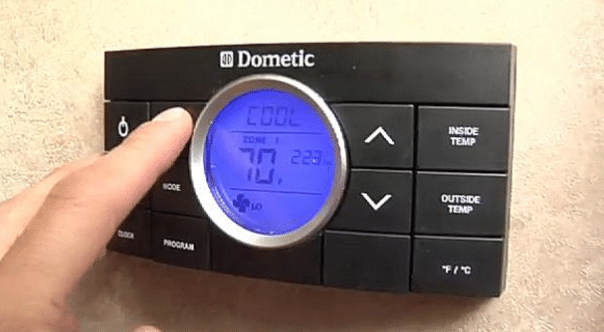 RV thermostat