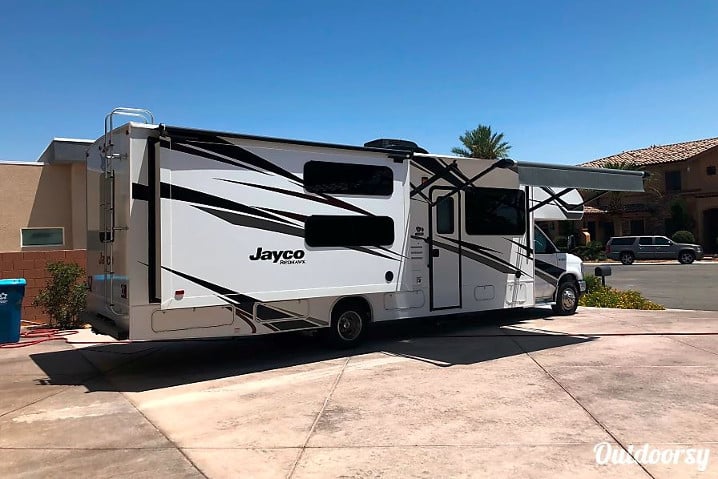 Jayco Class C Rental in Nevada