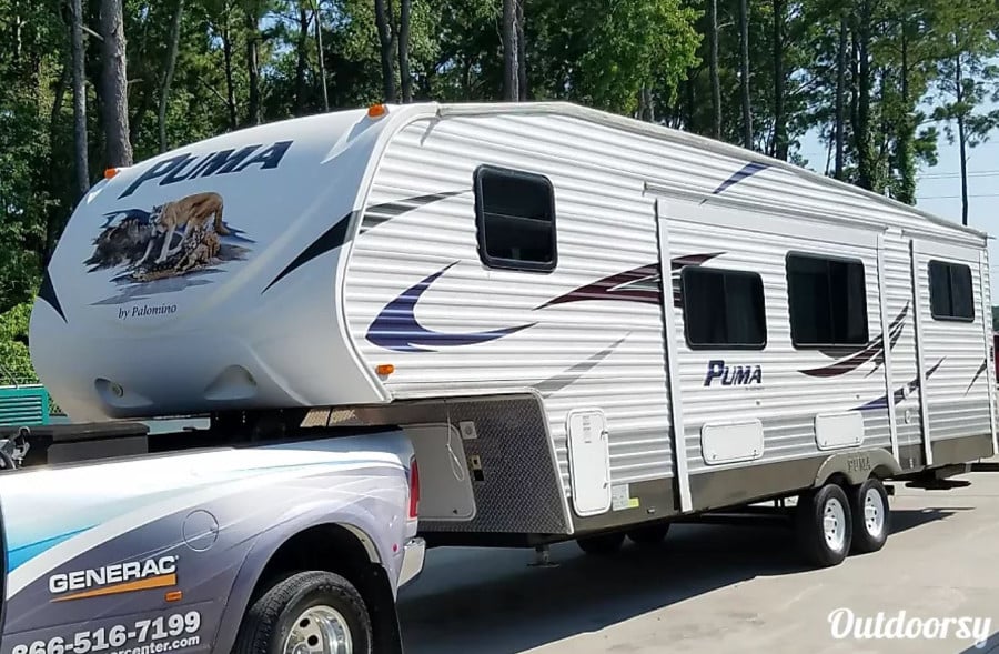 Palomino Puma RV Rental Houston TX