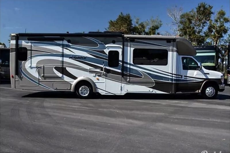 2015 Winnebago Aspect