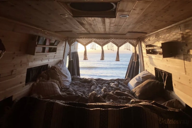 2003 Dodge Sprinter Van interior 2003 Dodge Sprinter Van interior