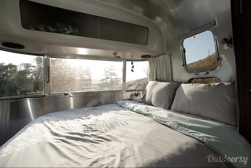 2018 Airstream International interior