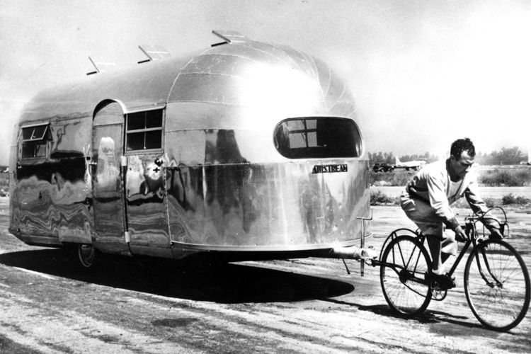 Towing an Airstream with a bicycle