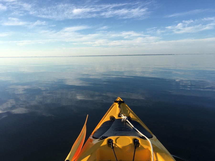 Kayaking near Jolee Island