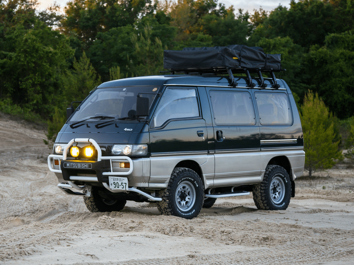 Mitsubishi delica