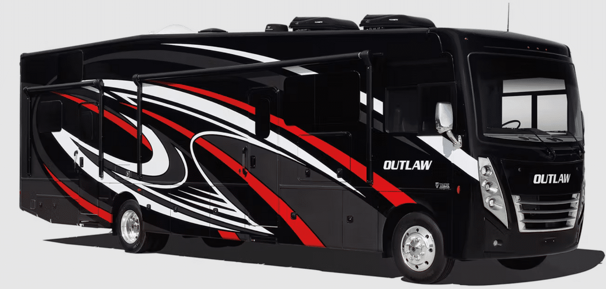 Thor outlaw class a toy hauler motorhome 38mb