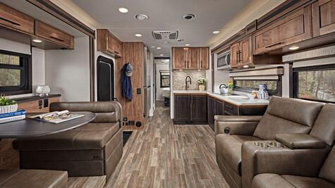 The Best Class C Motorhomes of 2023 - The Wandering RV